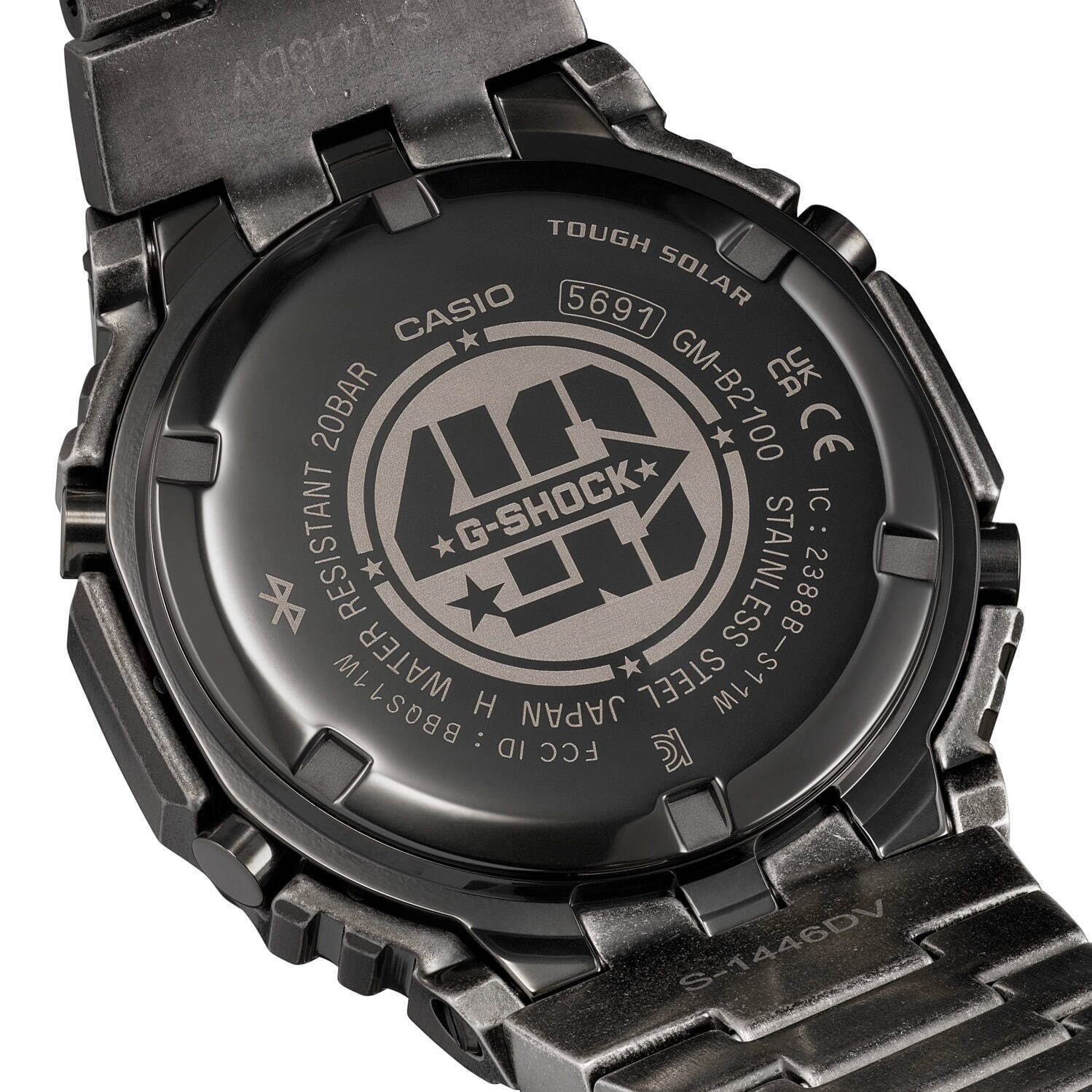 G-SHOCK×ポーター、腕時計＆バッグの限定セット「GM B2100」ベースの40