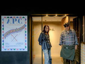 A.P.C.×ジェシカ・オグデンの刺繍ワークショップに密着、渋谷パルコ
