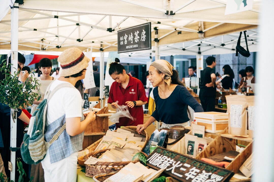 お茶の祭典「ティー フォー ピース 05」青山・国際連合大学中庭で開催、国内外から100種以上が集結｜写真5