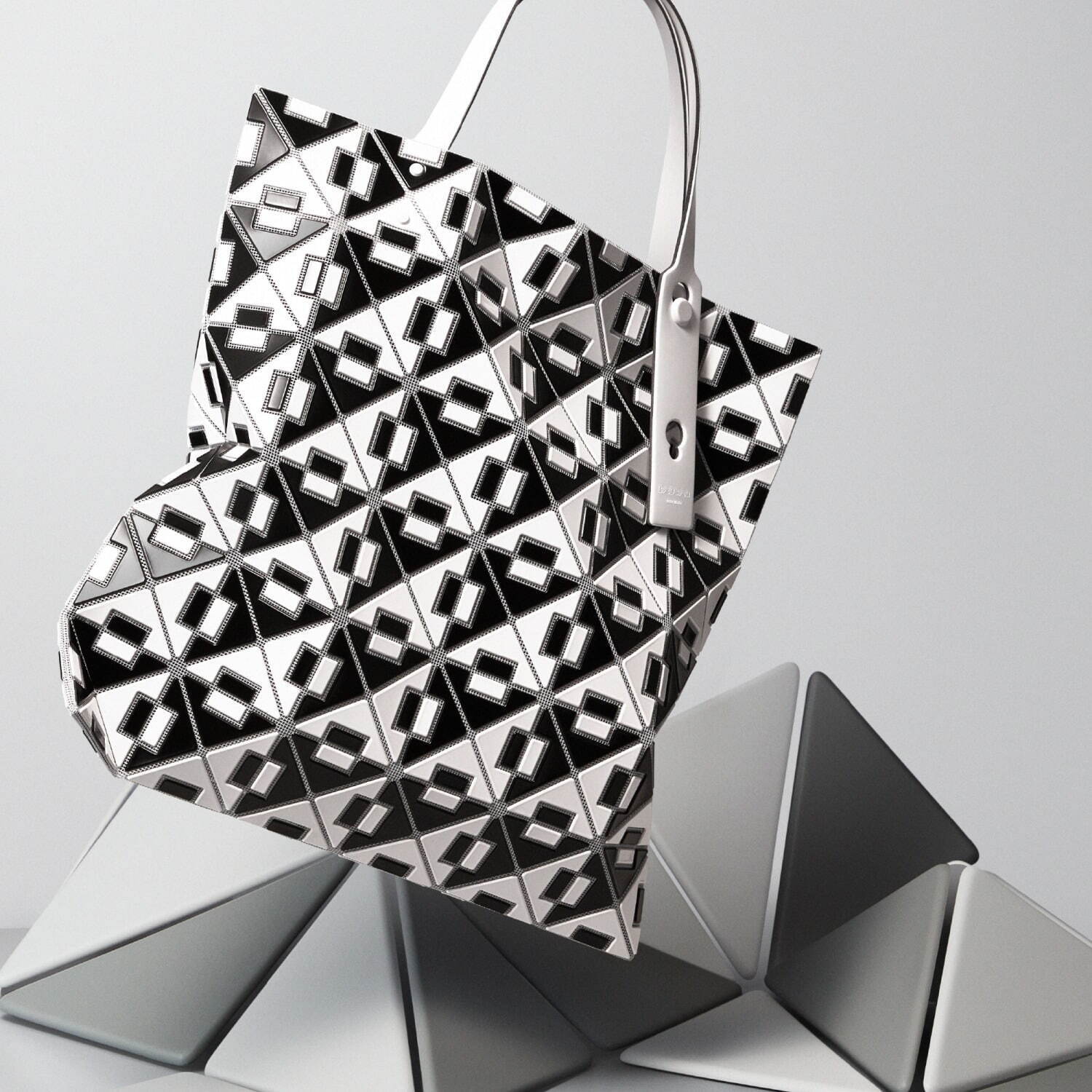 バオ バオ イッセイ ミヤケ(BAO BAO ISSEY MIYAKE) コネクト｜写真2