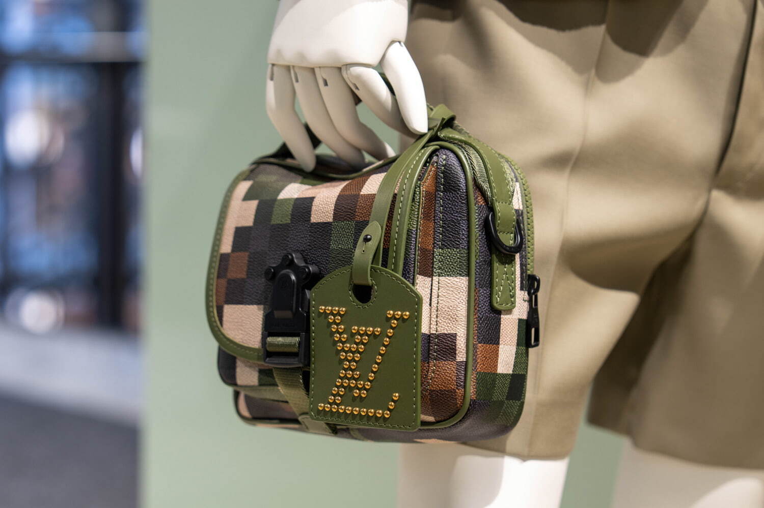 ルイ・ヴィトン(LOUIS VUITTON) ダモフラージュ｜写真7