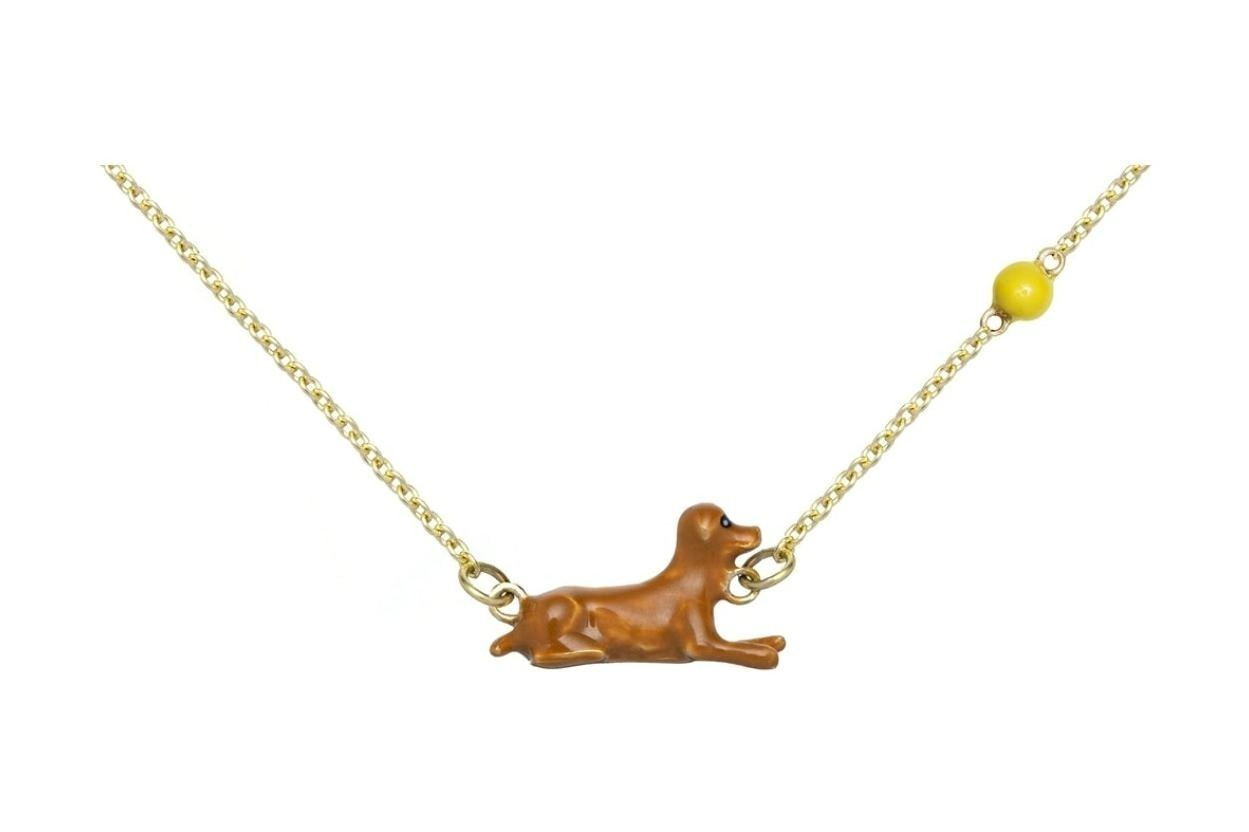 アリータ“ボールを追いかける犬”モチーフのネックレス、真っ白な