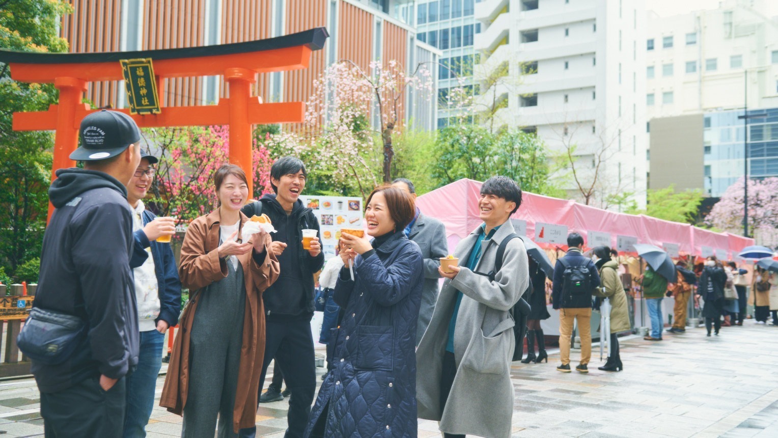 日本橋の桜フェス2024、桜ライトアップ＆名店の味が楽しめる屋台や限定スイーツなど｜写真19