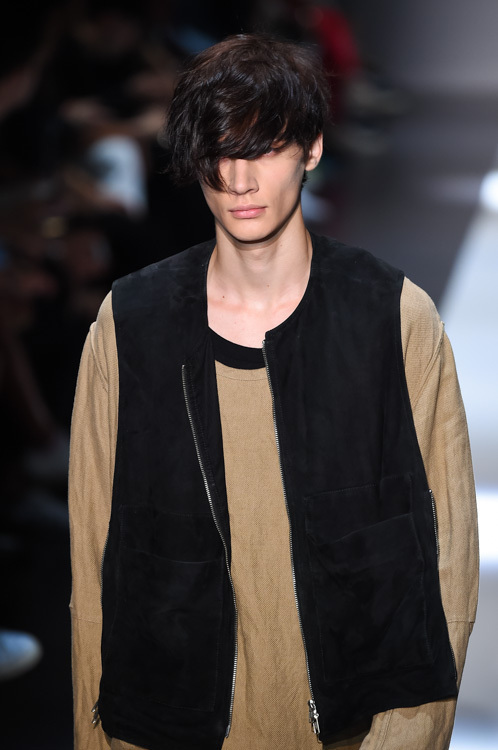 アン ドゥムルメステール(ANN DEMEULEMEESTER) 2015年春夏メンズコレクション  - 写真29