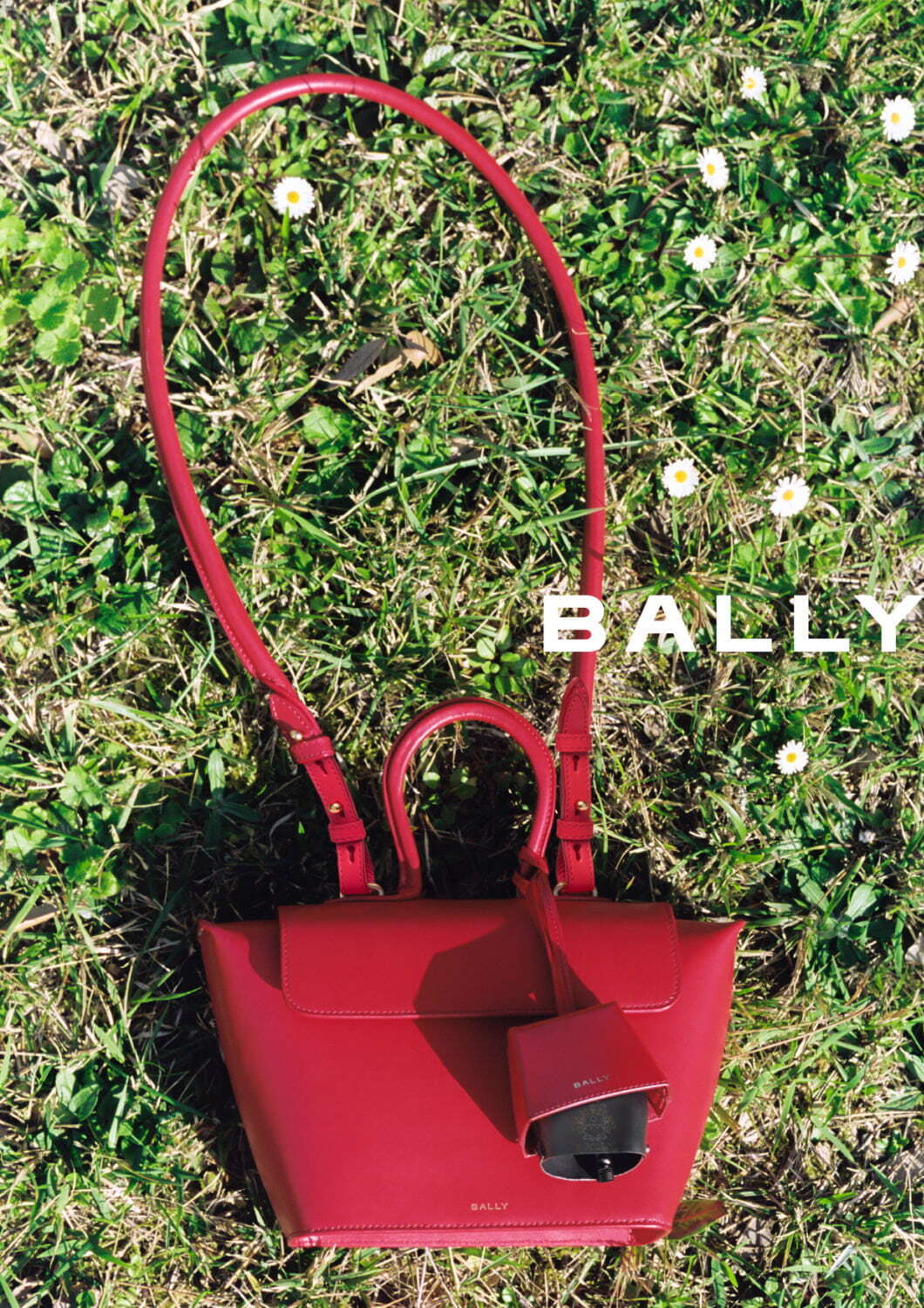 バリー(Bally) ベル｜写真1