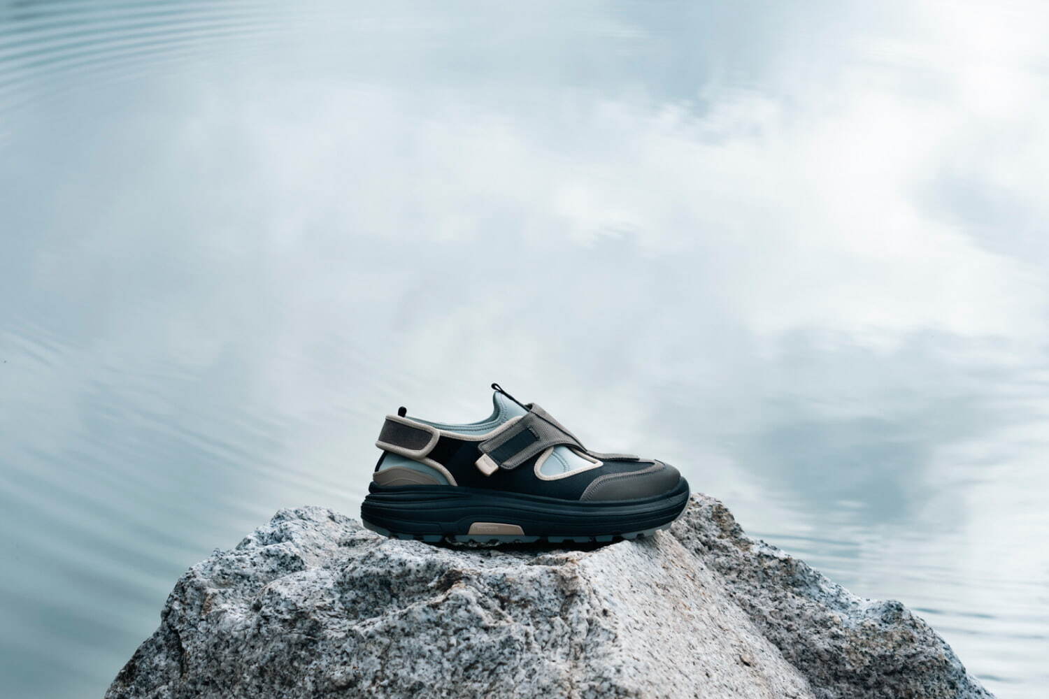 スイコック(SUICOKE) 2024-25年秋冬ウィメンズ&メンズコレクション  - 写真31