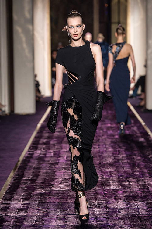 アトリエ ヴェルサーチェ オートクチュール(Atelier Versace Haute Couture) 2014-15年秋冬ウィメンズコレクション  - 写真14