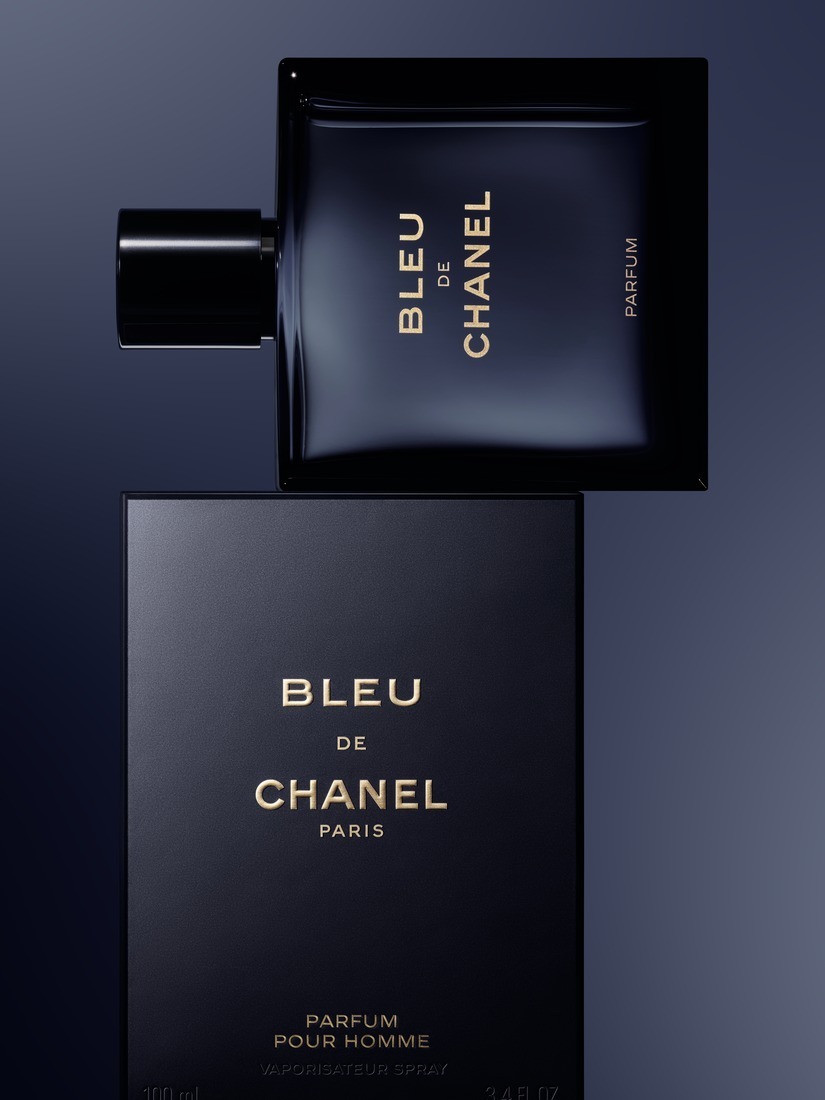 シャネルのメンズ香水「ブルー ドゥ シャネル」はどんな香り？オードゥ パルファムなど全3種を比較 - ファッションプレス