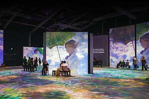 没入型展覧会「モネ＆フレンズ・アライブ」東京で、印象派絵画の世界を光・音・香りの演出とともに