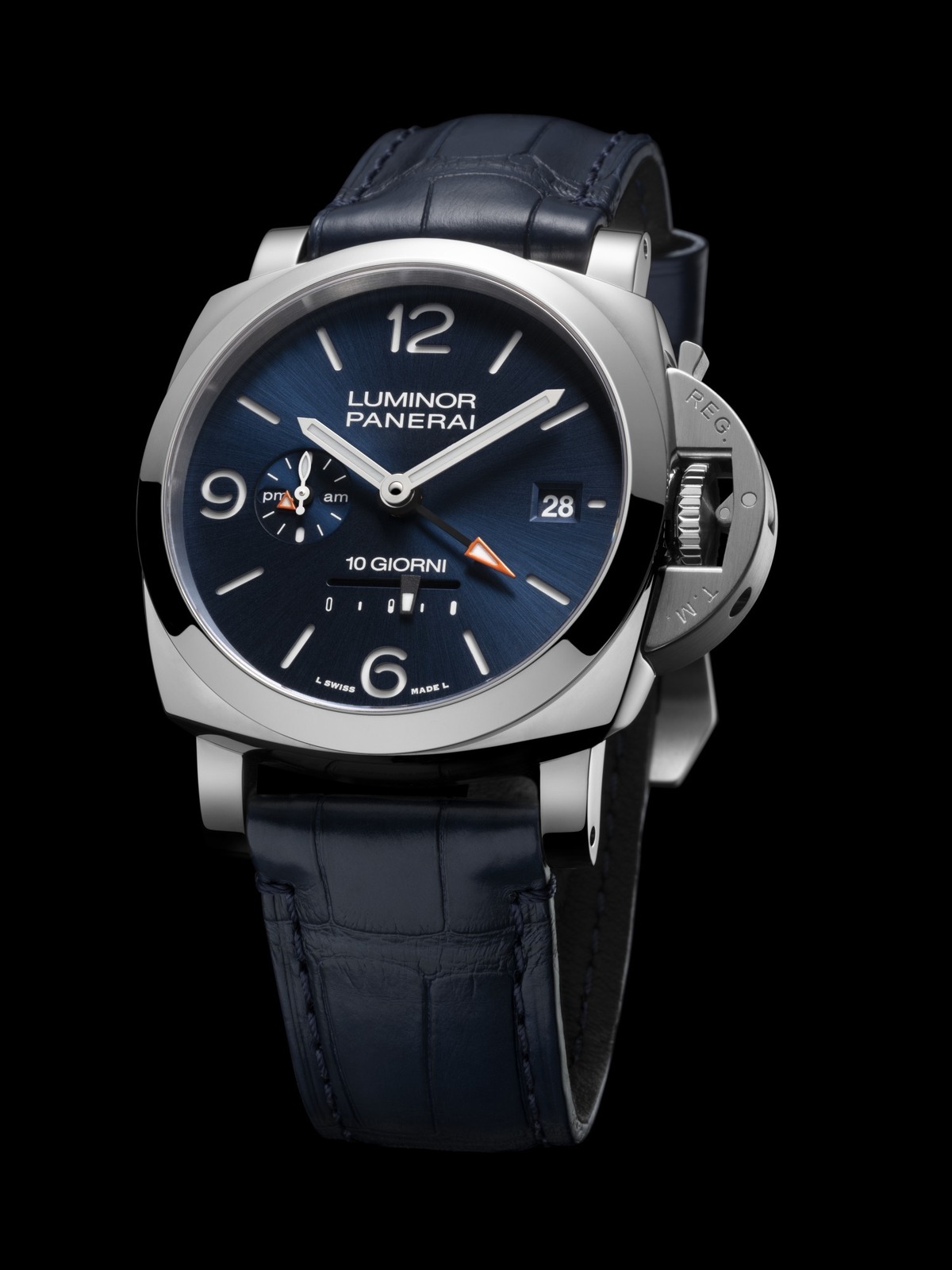 パネライ“パワーリザーブ10日”の新腕時計「ルミノール」GMT＆クロノ 