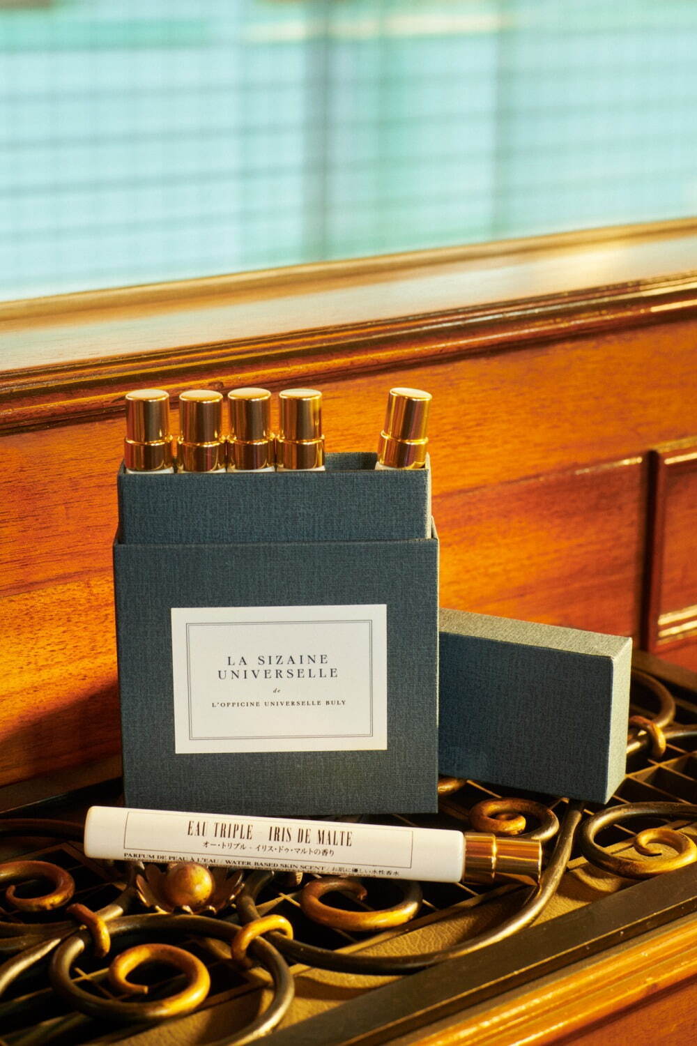 オフィシーヌ・ユニヴェルセル・ビュリーのミニ香水セット、“異国の旅へと誘う”全6種類の香り｜写真1
