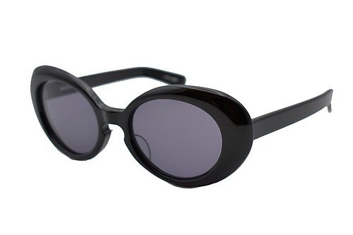 マインデニム×金子眼鏡の初コラボサングラス、“ロックスター風”オーバル＆ウェリントンタイプ