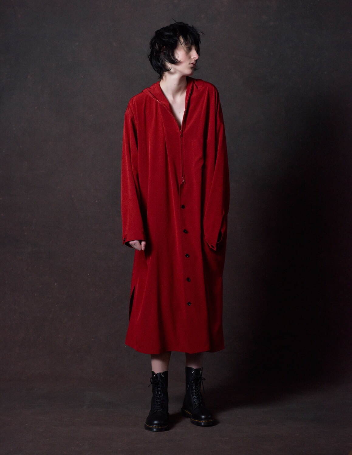 「CREPE de CHINE HOODED COAT」136,400円