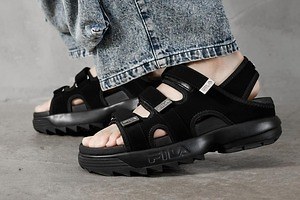 fila スニーカー 博多 ショップ