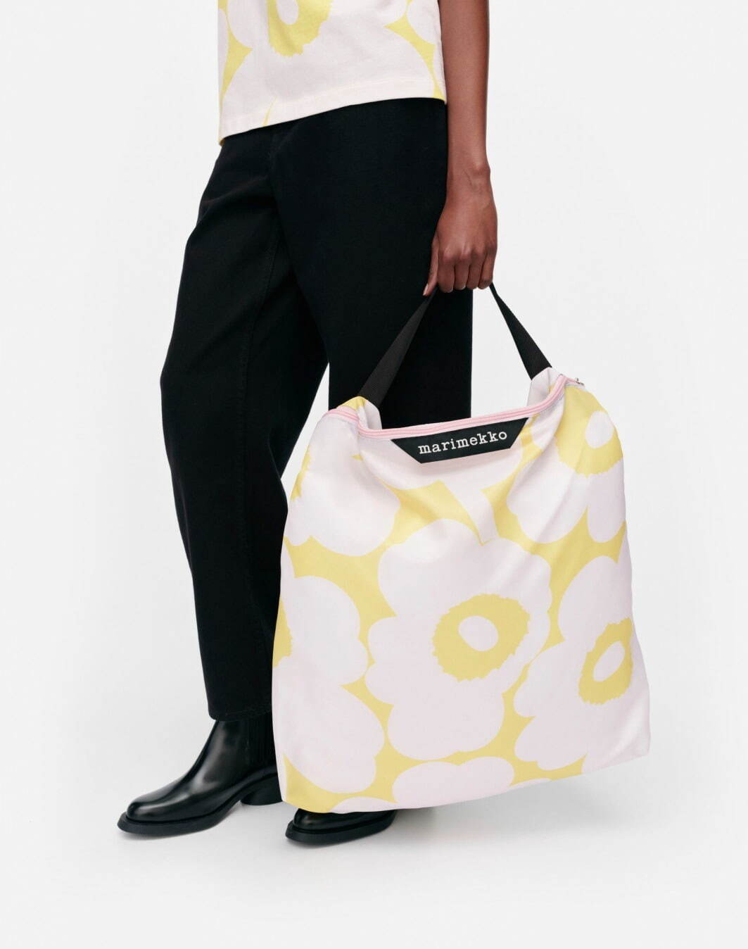 マリメッコ(Marimekko) ウニッコ｜写真1