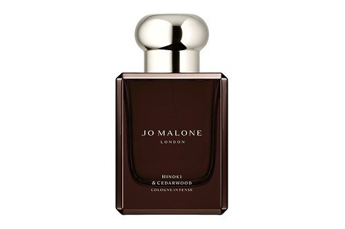 ジョー マローン ロンドン24年秋フレグランス、“まるで森林浴”ヒノキ＆シダーウッド香るウッディ香水