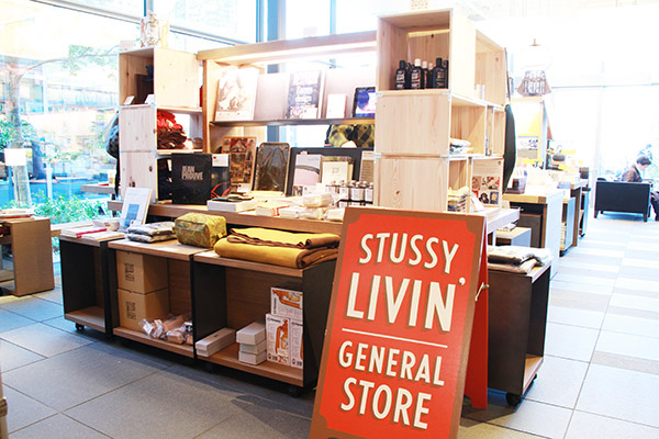 ステューシー(STÜSSY) BOOKS&STORE｜写真5