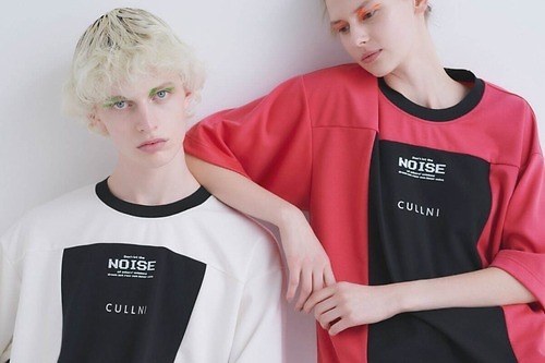 クルニ×シャリーフのコラボウェア、大胆切り替えデザインTシャツ＆“FRAGILE”刺繍ロンT