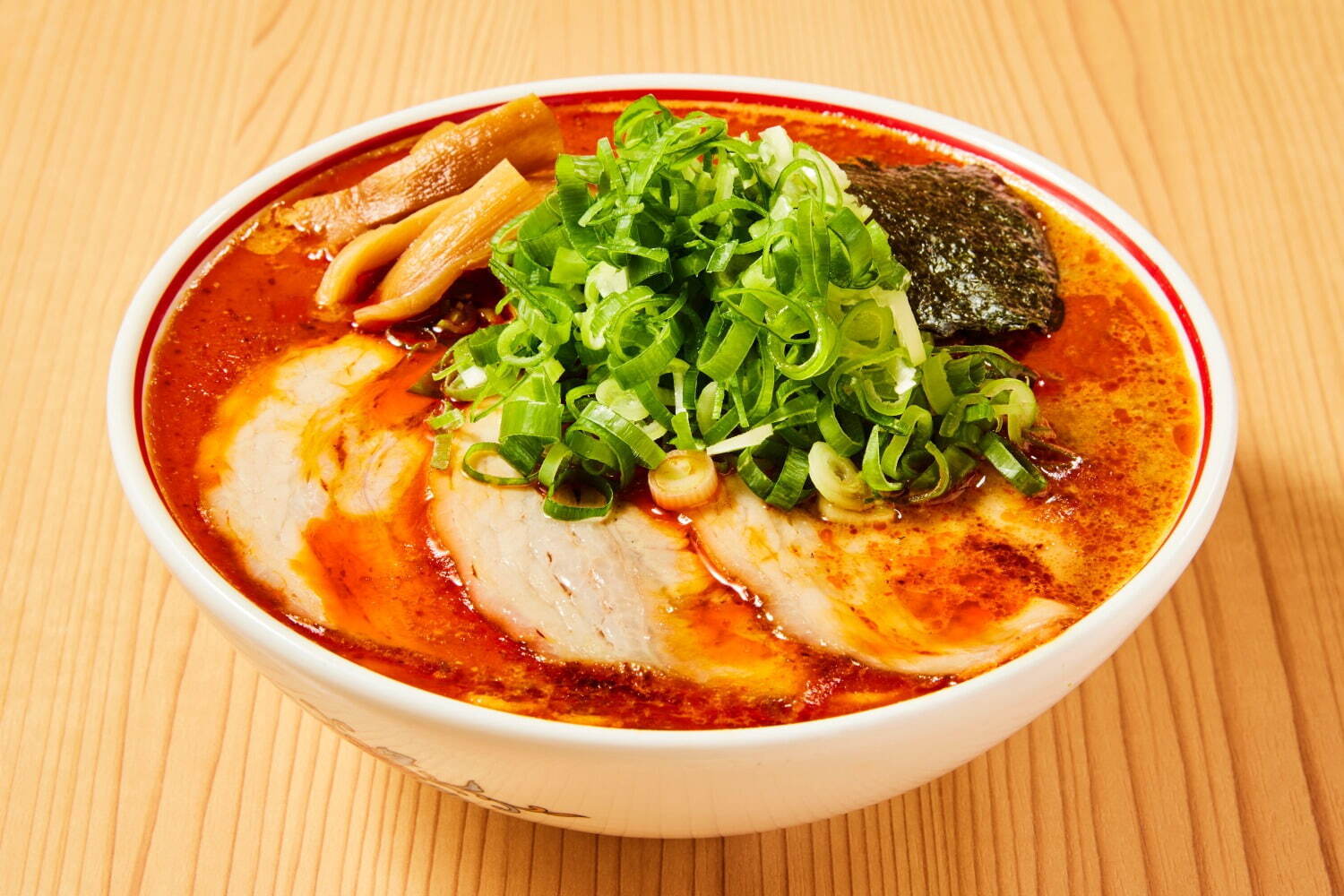 ＜東京駅一番街「東京ラーメンストリート」＞“旨辛×スタミナ”ラーメン集結