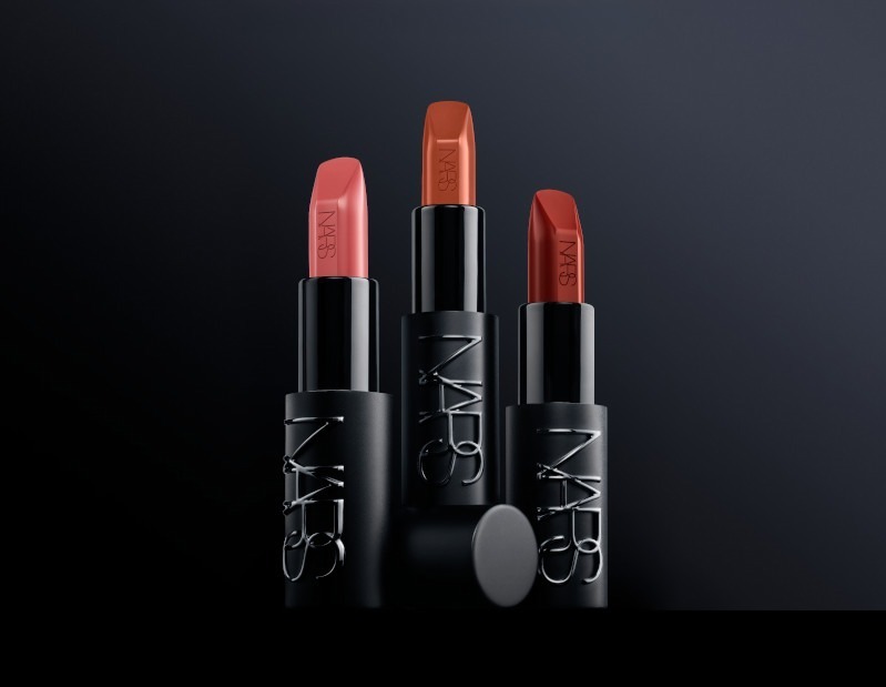 NARS24年秋コスメ“サテン仕上がり”新ツヤリップ全28色、クリーミー質感で保湿ケアも｜写真1