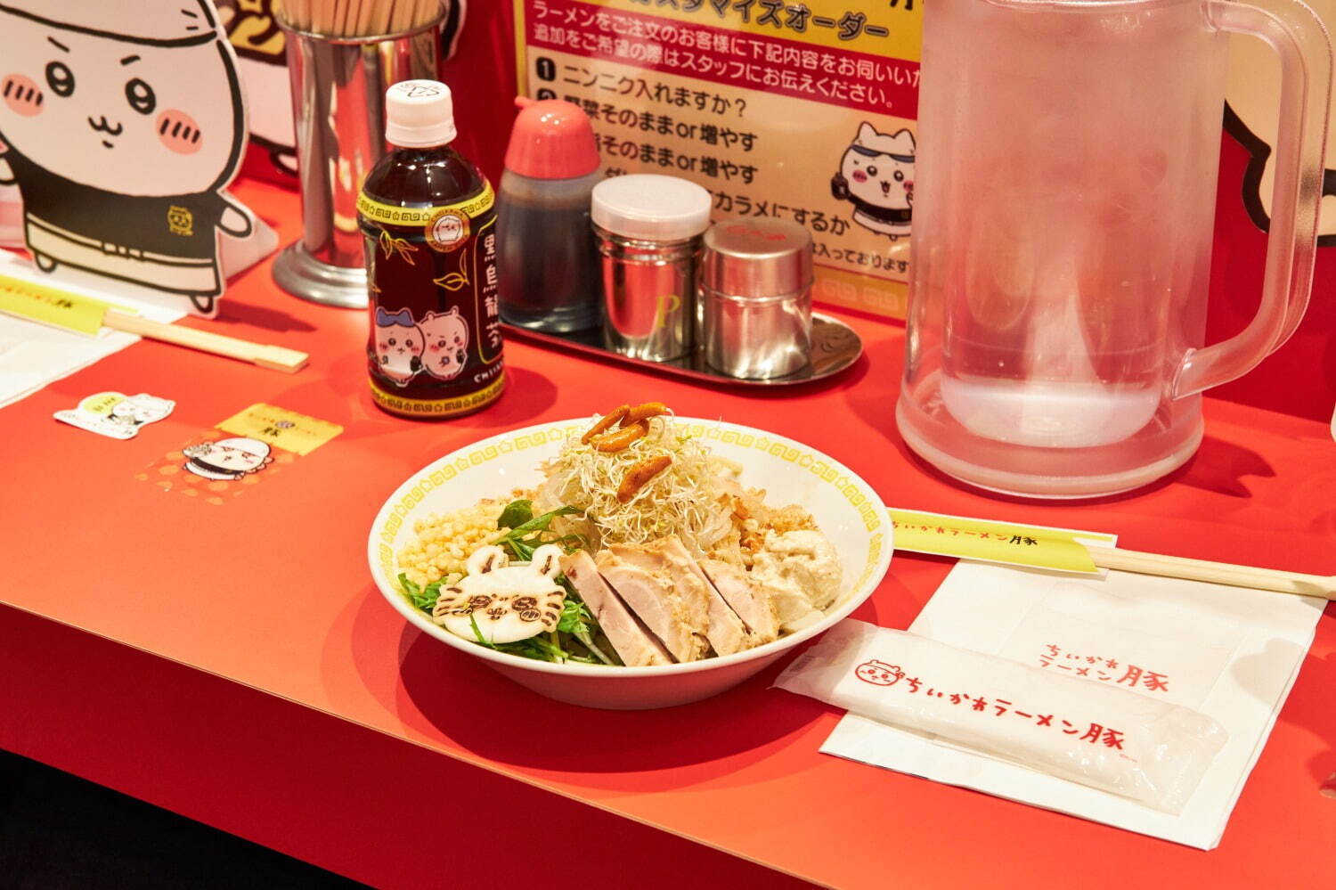 「ちいかわラーメン 豚」渋谷パルコに限定オープン、ハチワレ・うさぎのラーメン＆モモンガの冷やし中華も｜写真15