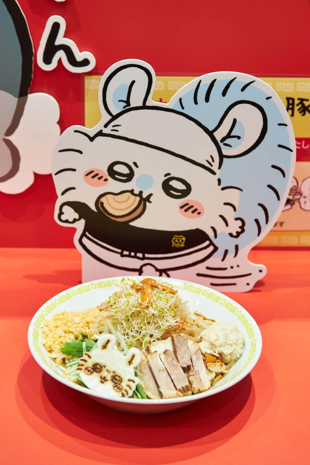 「ちいかわラーメン 豚」渋谷パルコに限定オープン、ハチワレ・うさぎのラーメン＆モモンガの冷やし中華も｜写真8