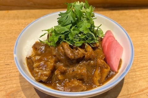 吉祥寺でカレー食べ歩き「吉祥寺カレーフェスティバル 2024」駅周辺の全25店舗が参加｜写真13