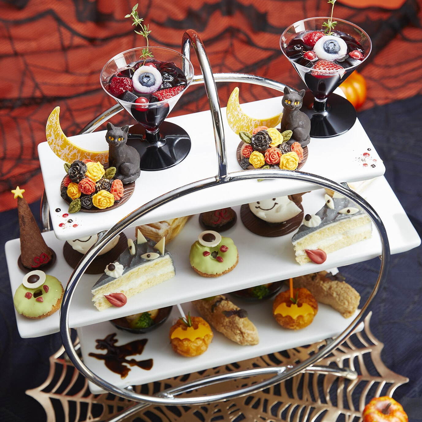 「ハロウィンアフタヌーンティー」7,590円※サービス料込