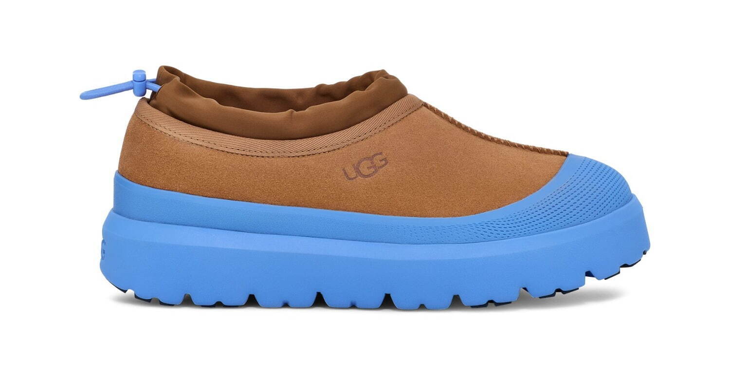 UGG24年秋冬、厚底ヒール×ふわふわライニングのショート丈ブーツやレースアップシューズ｜写真30