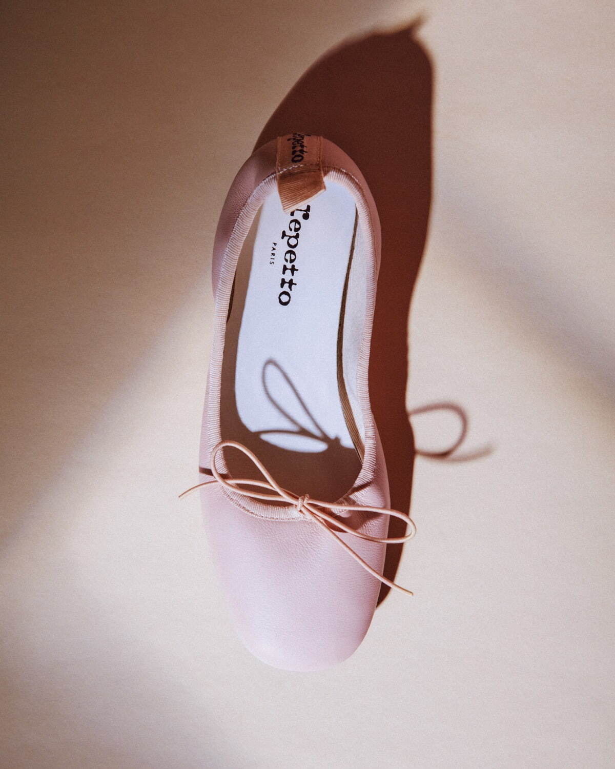 レペット(Repetto) ガランス ゴム｜写真2