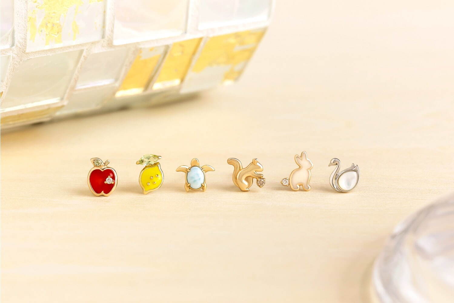 ソロピアス 各18,700～24,200円 ※全て片方売り。