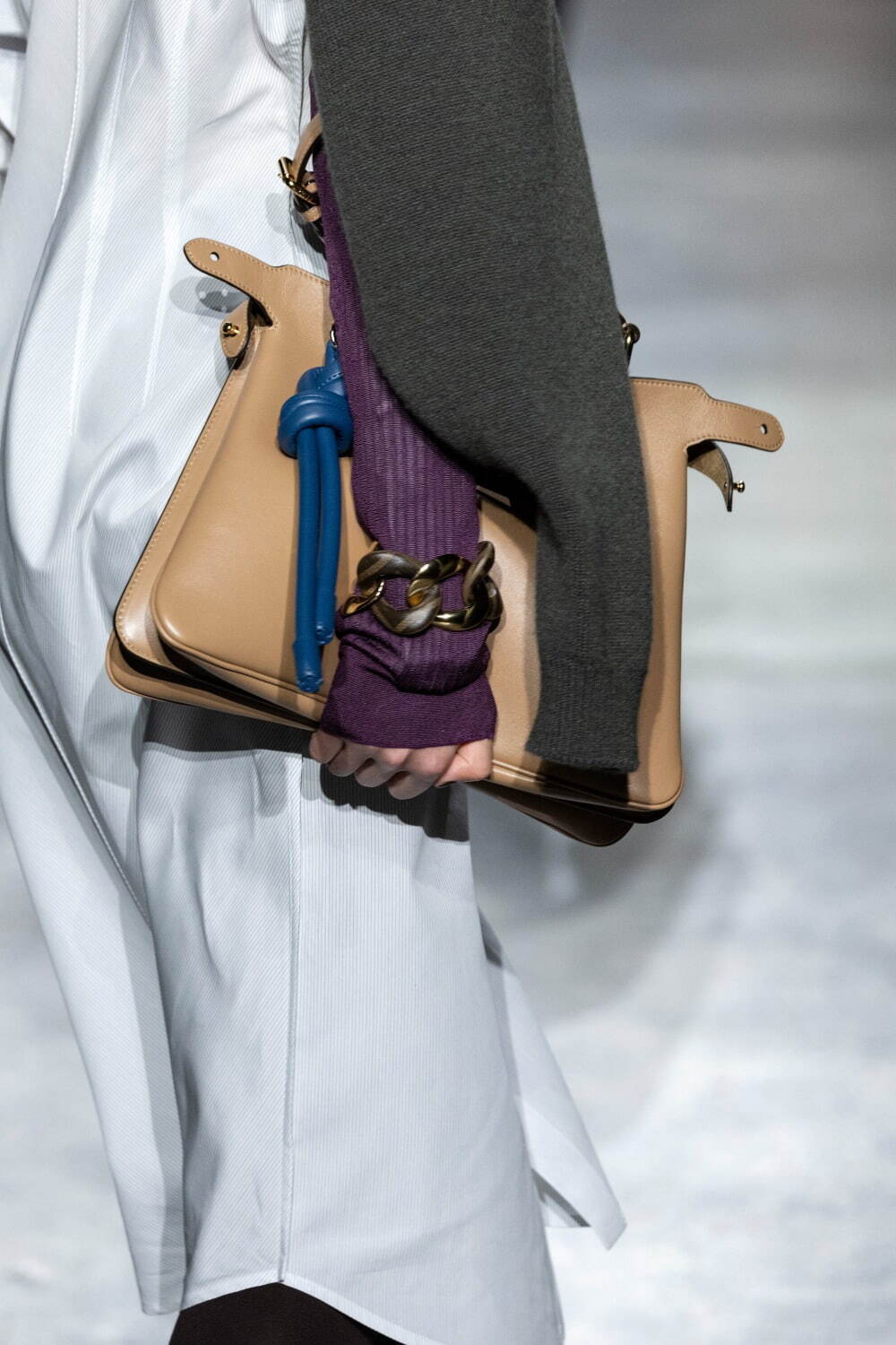 フェンディ(FENDI) ピーカブー ソフト｜写真18