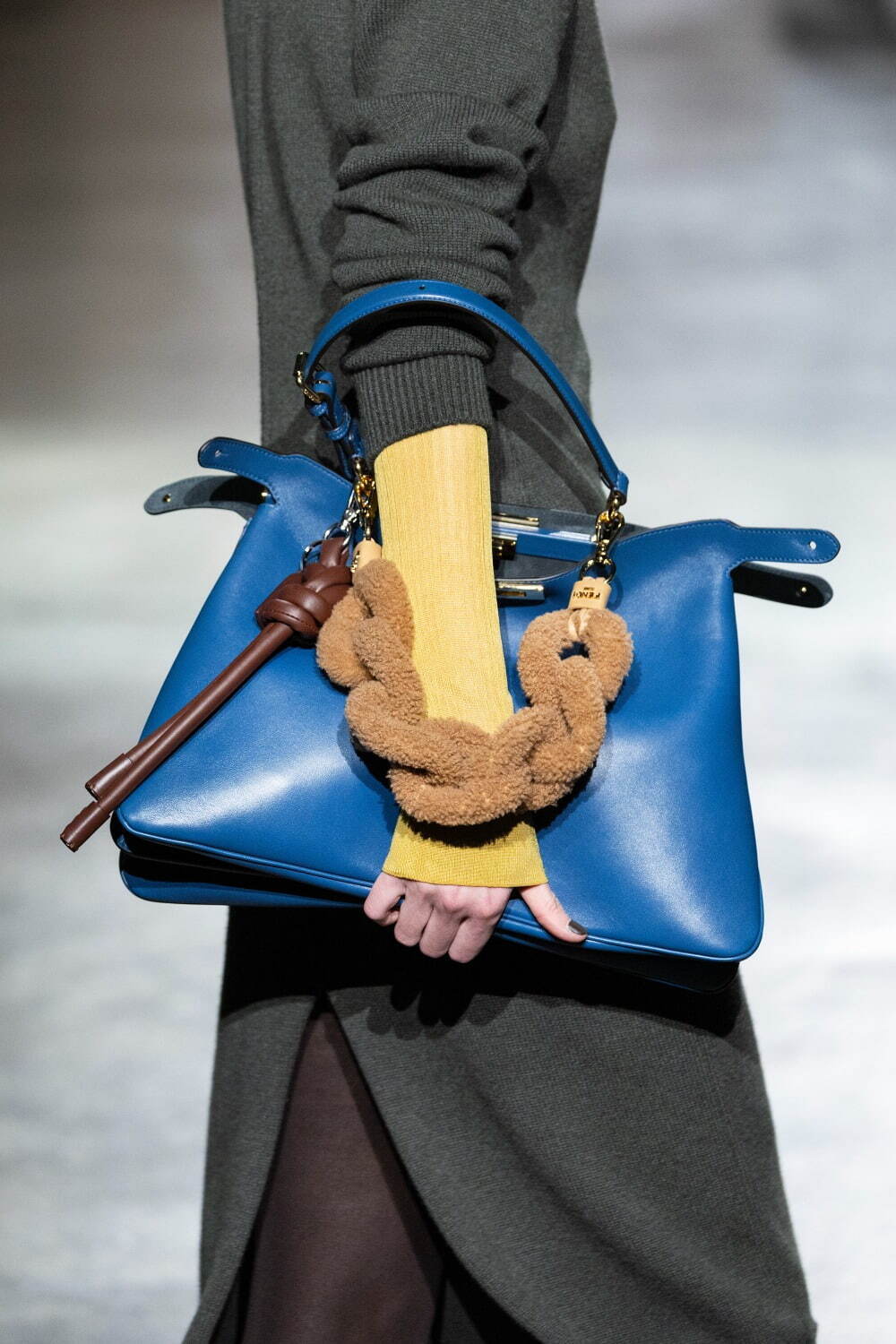 フェンディ(FENDI) ピーカブー ソフト｜写真15