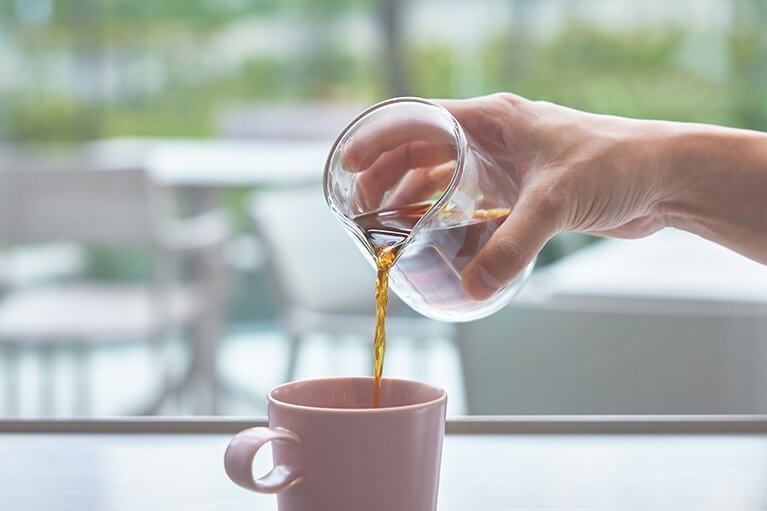 コーヒー＆カクテル専門店「ローエ」グラングリーン大阪に、1杯1万円のコーヒーやチーズケーキなど｜写真2