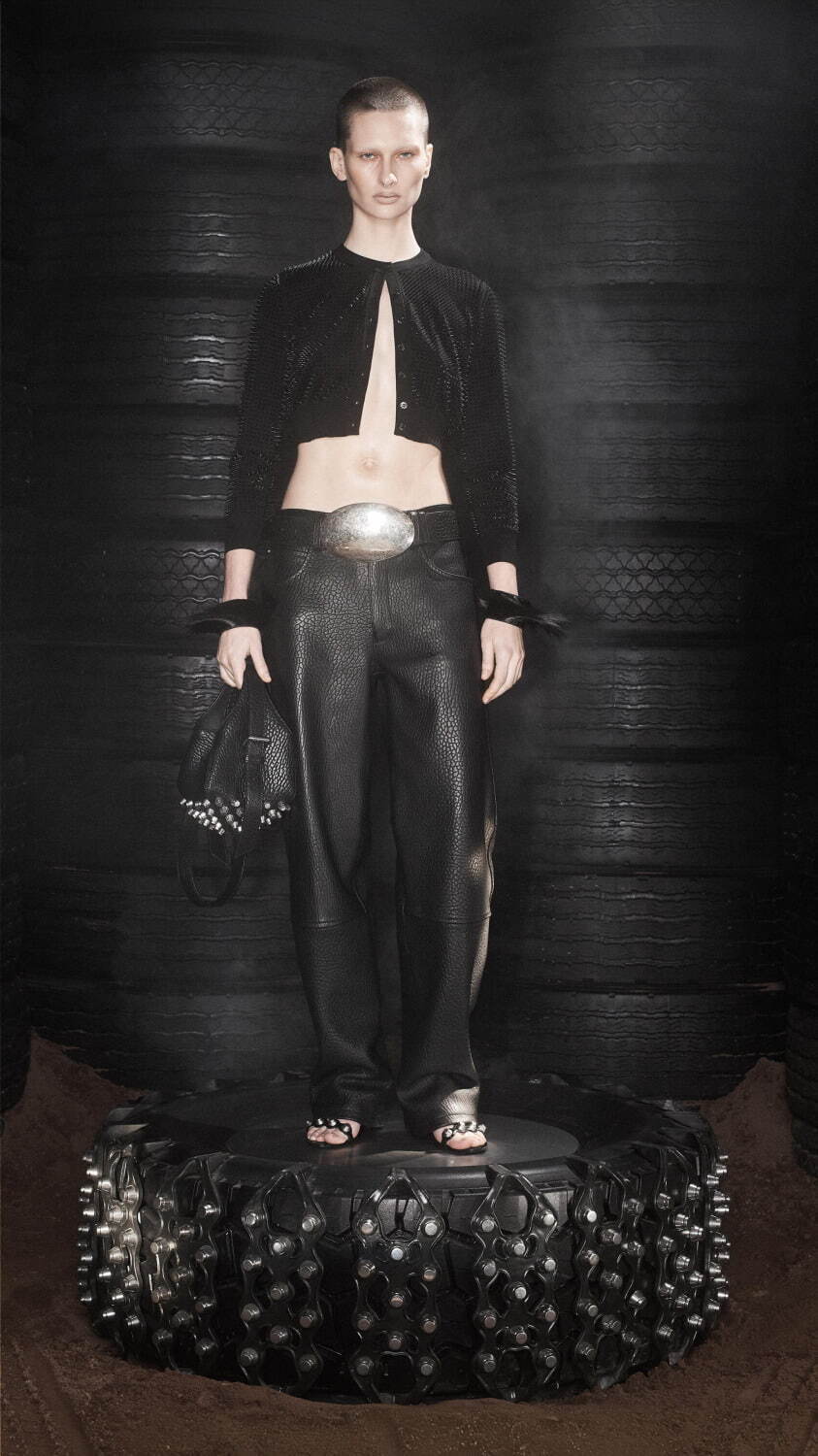 アレキサンダー ワン(alexanderwang) 2024年プレフォールウィメンズコレクション  - 写真9