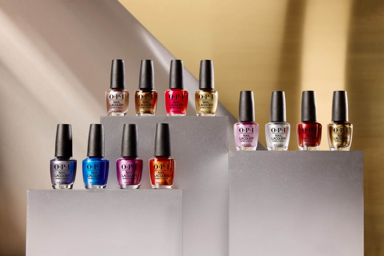 OPI24年秋ネイル、ミレニアムブルーや鮮烈レッドなどポップ＆メタリックカラーで煌めく爪先へ｜写真2