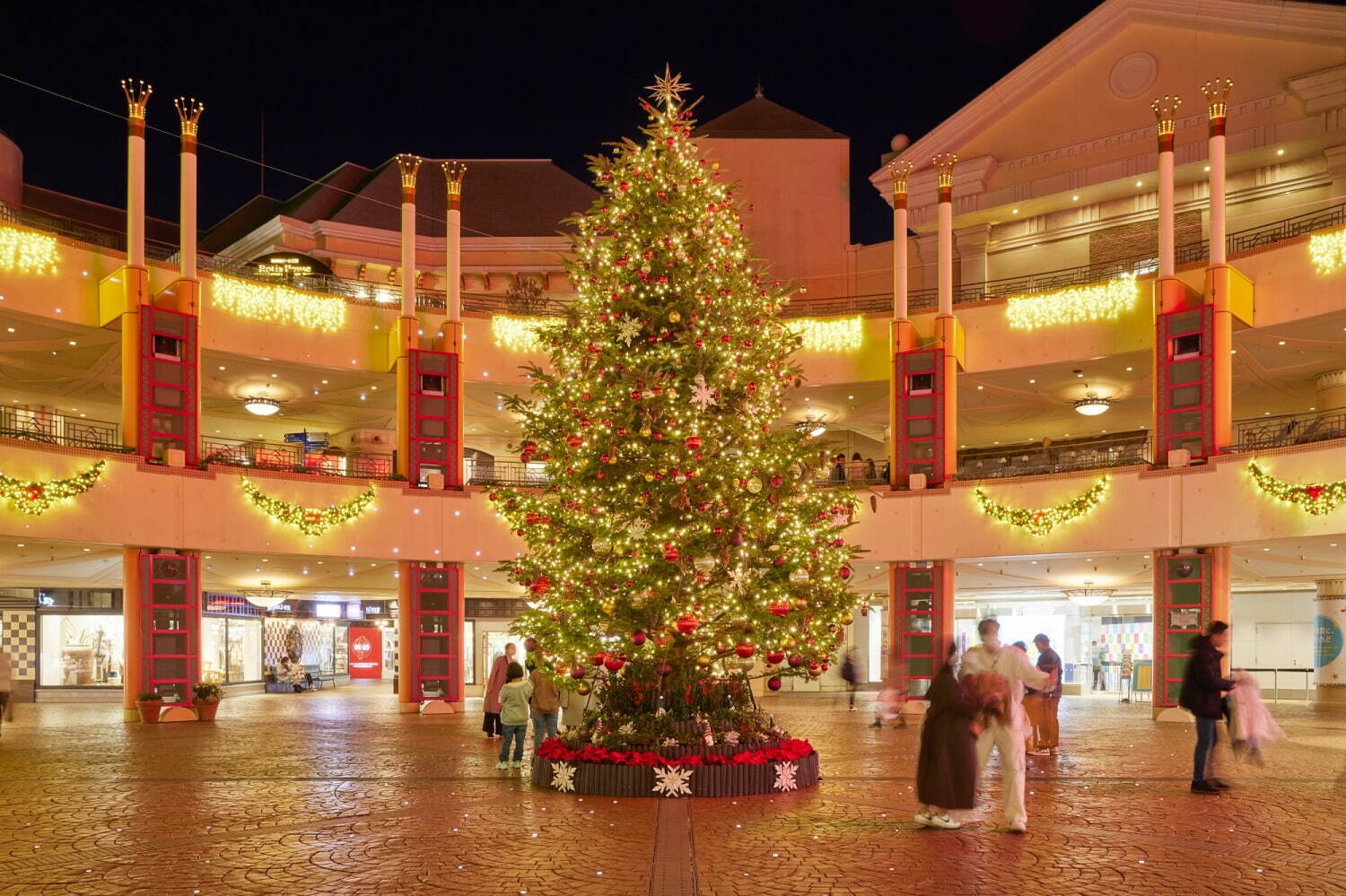 東京ディズニーリゾートで「ディズニー・クリスマス 2024」限定パレードやアトラクション、グッズほか｜写真27