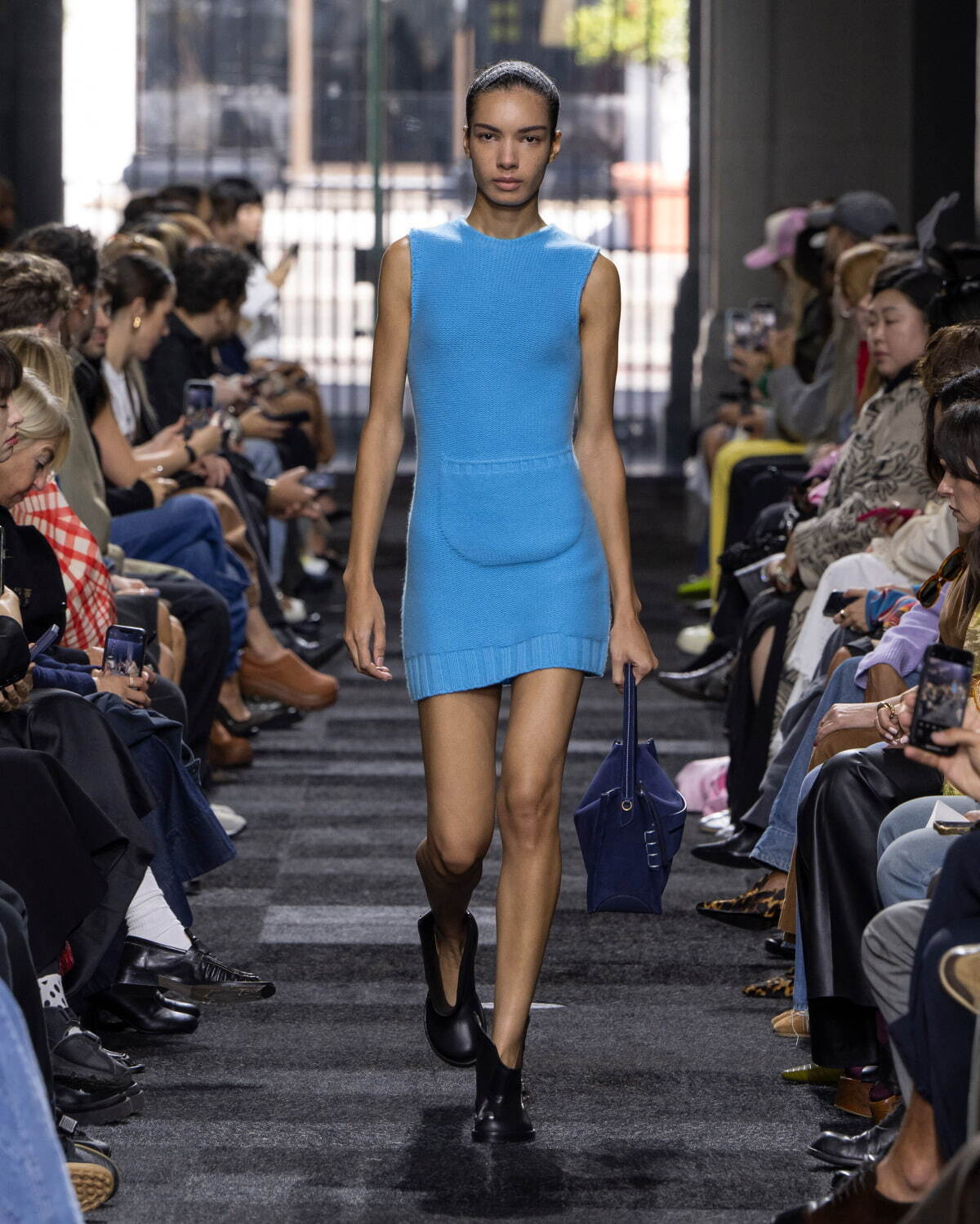 JW アンダーソン(JW Anderson) 2025年春夏ウィメンズコレクション  - 写真5