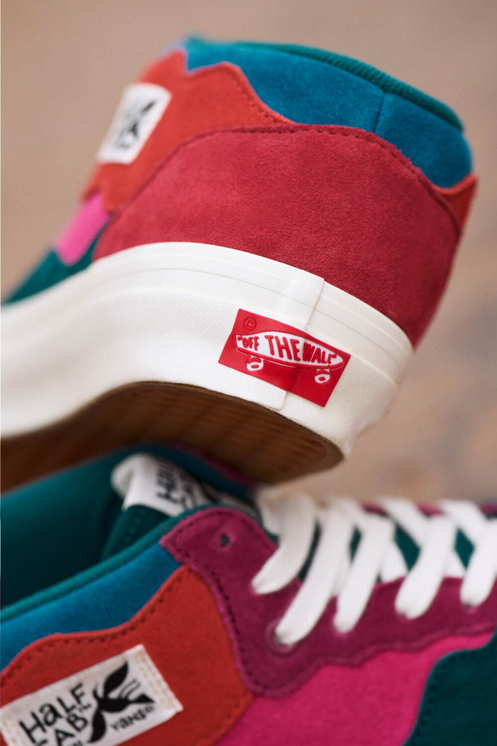 ヴァンズ(VANS) ハーフキャブ｜写真3