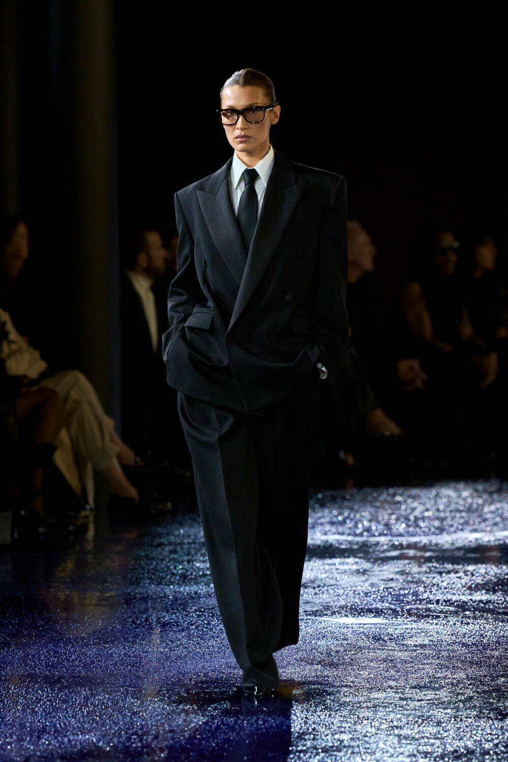 サンローラン(Saint Laurent) 2025年春夏ウィメンズコレクション  - 写真32