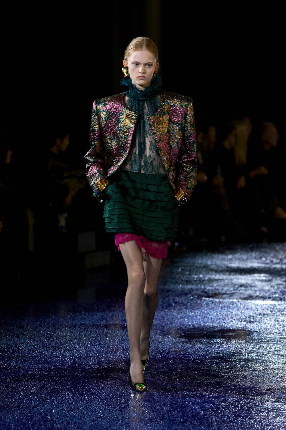 サンローラン(Saint Laurent) 2025年春夏ウィメンズコレクション  - 写真45