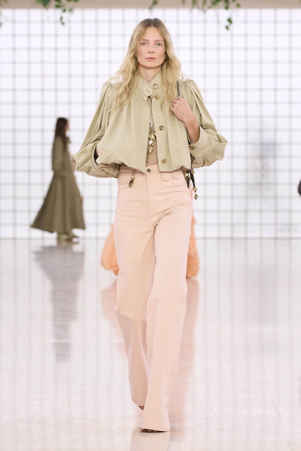 クロエ(Chloé) 2025年夏ウィメンズコレクション  - 写真41