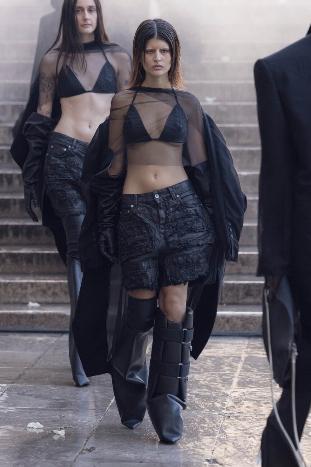 リック・オウエンス(Rick Owens) 2025年春夏ウィメンズコレクション  - 写真8