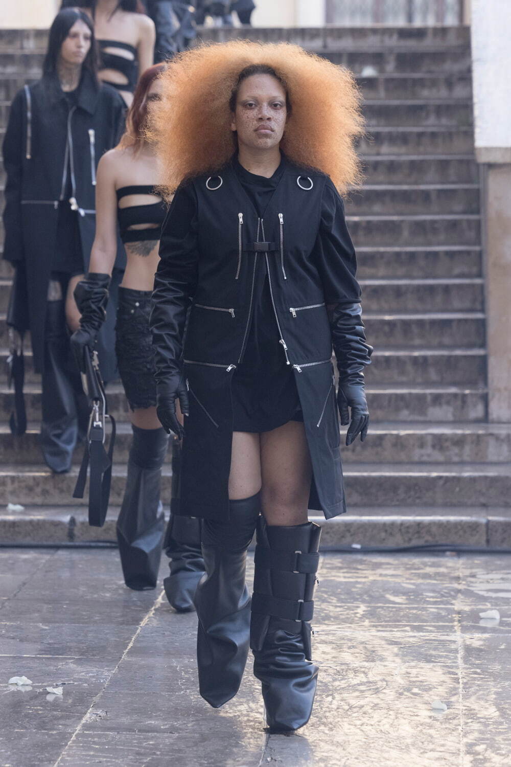 リック・オウエンス(Rick Owens) 2025年春夏ウィメンズコレクション  - 写真11