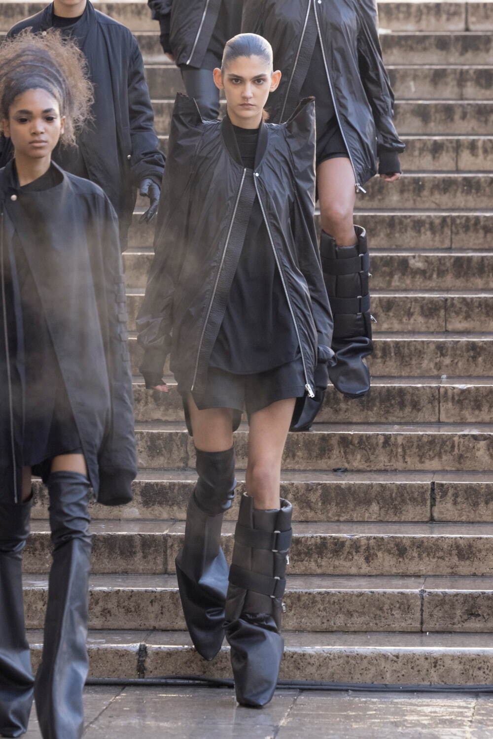 リック・オウエンス(Rick Owens) 2025年春夏ウィメンズコレクション  - 写真24