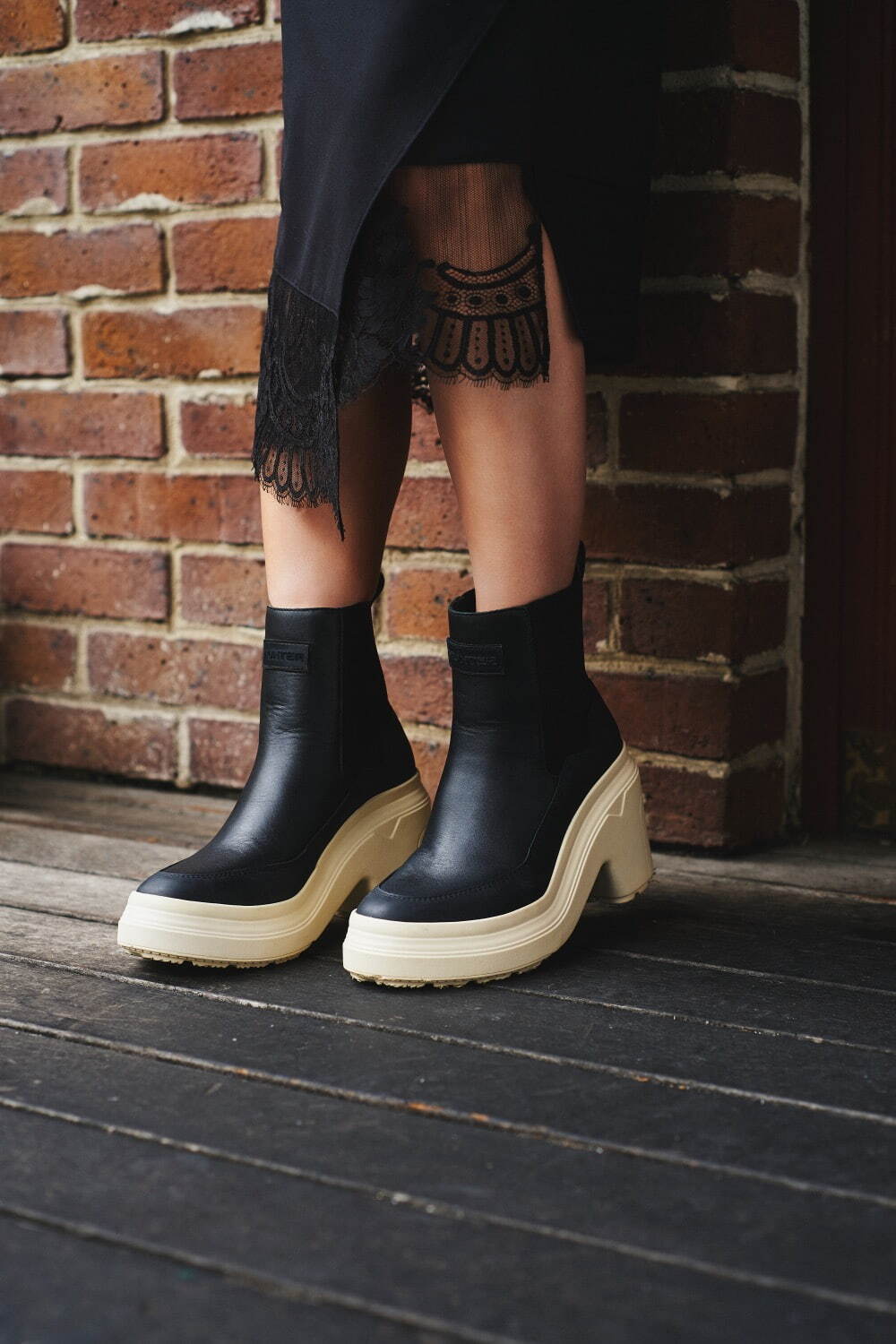 EXPLORER HEEL CHELSEA BOOT 38,500円