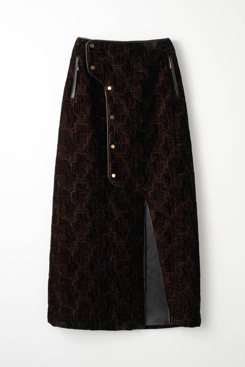 Symbolic embroidery velvet skirt 66,000円