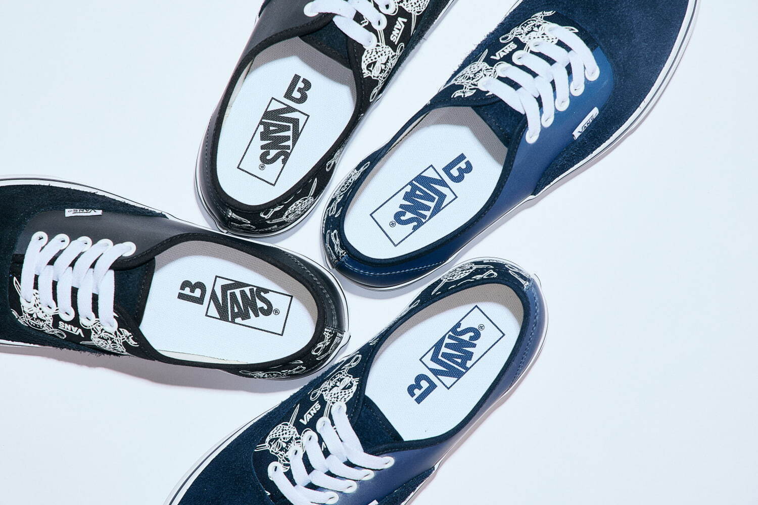 VANSのビリーズ限定「オーセンティック」スニーカー、“パイレーツ柄”×リフレクター素材で｜写真3