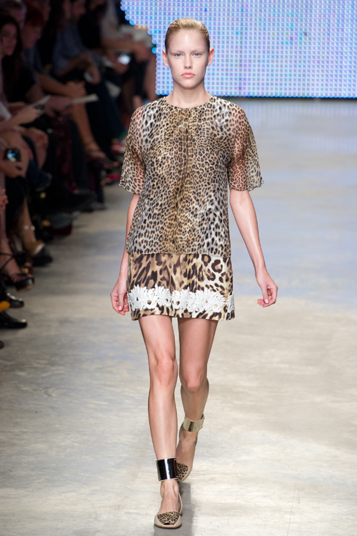 ジャンバティスタ ヴァリ(GiAMBATTiSTA VALLi) 2011年春夏ウィメンズコレクション シルエット - 写真20