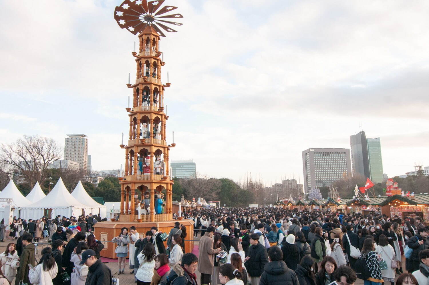 「東京クリスマスマーケット2024」東京・神宮外苑で、ヨーロッパ各国の本格クリスマス雑貨やグルメ｜写真15